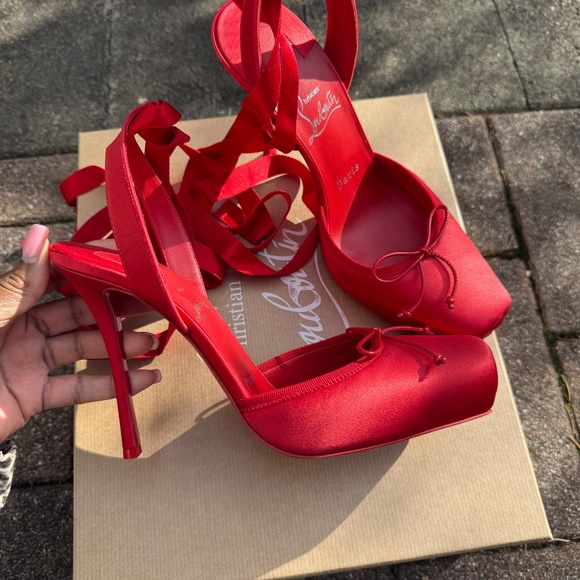 Christian Louboutin Cassia Ballerina Pumps - Picture 3 of 8